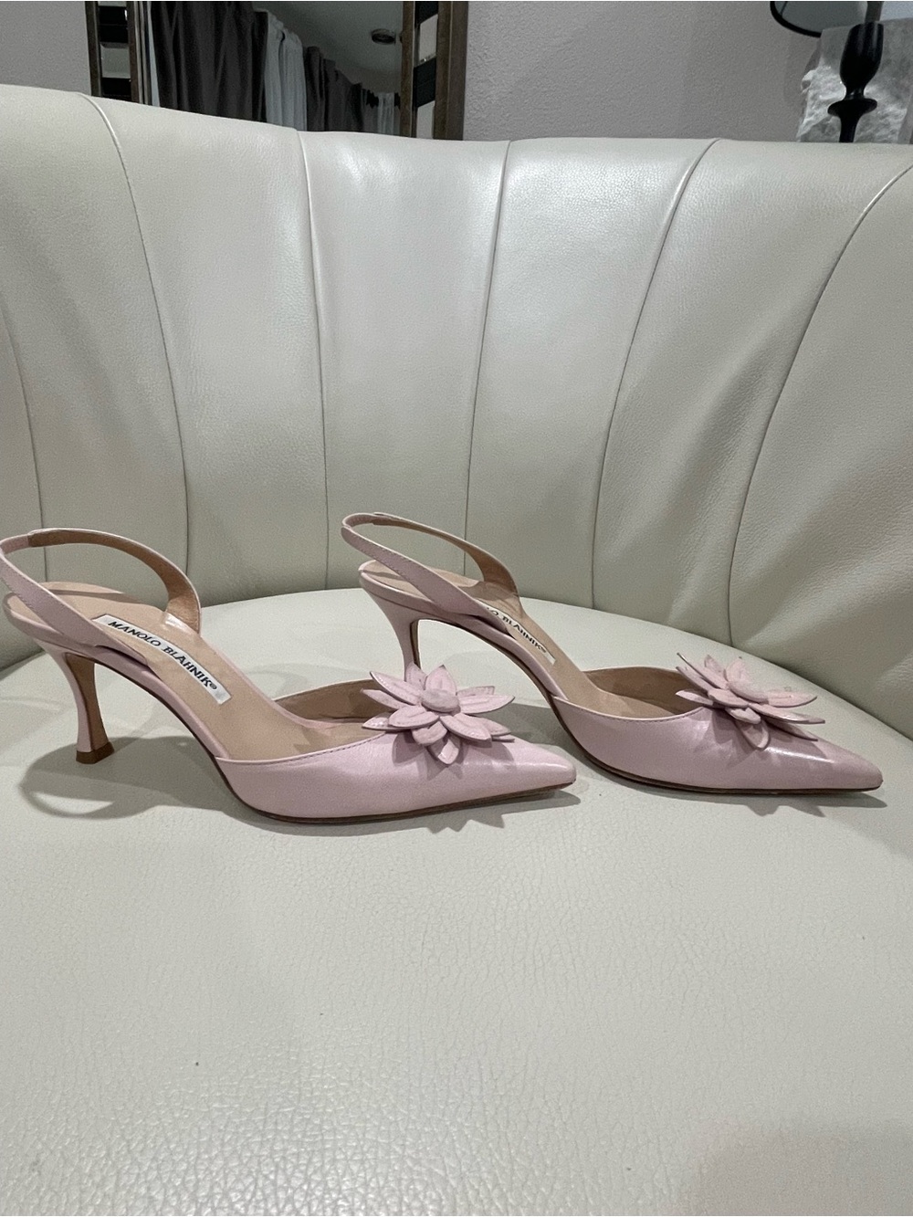 Manolo Blahnik Powder Pink Flower-Embellished Slingback Pumps - Picture 6 of 6
